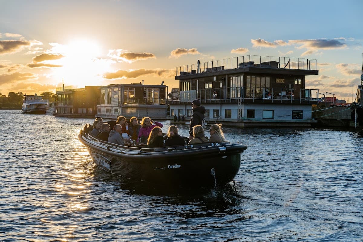 Hey Captain | Boat Tours | Ofelia