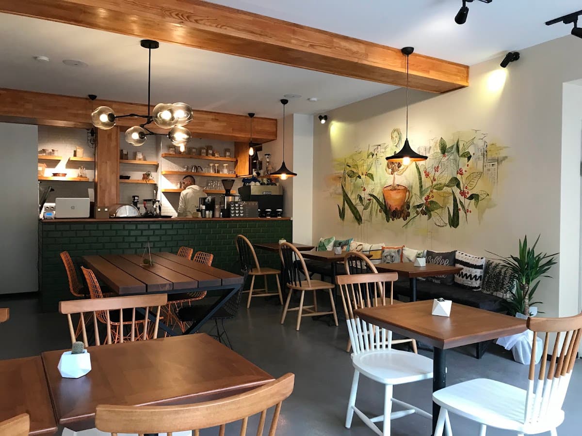 Poiká Breakfast & Cafe